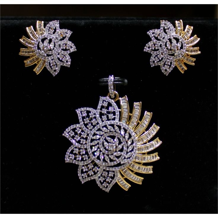 WhatsApp Image 2026-06-24 at 6.49.29 PM (2) Pendant Set - Image 1